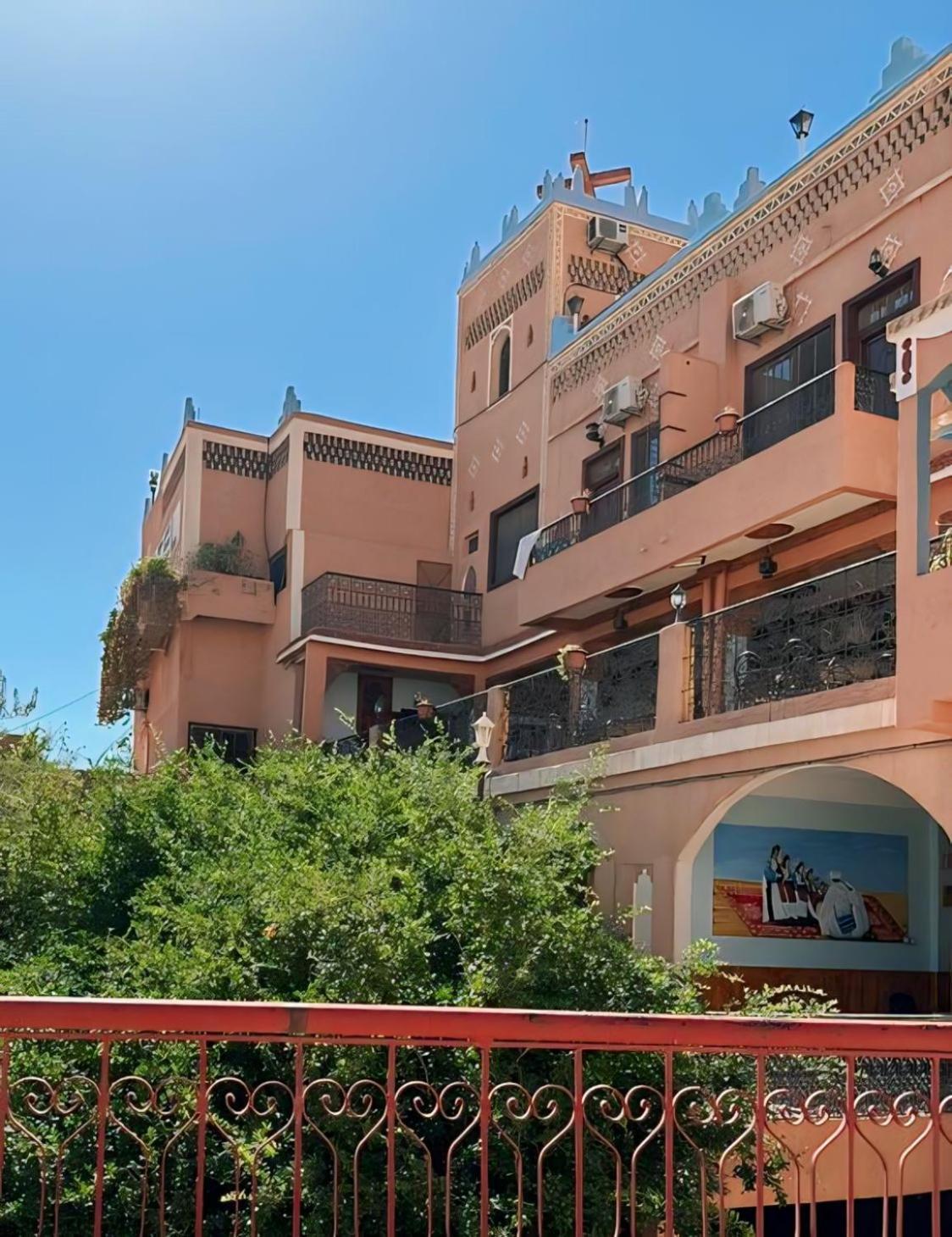 Kasbah La Famille Berbere 호텔 Boumalne 외부 사진